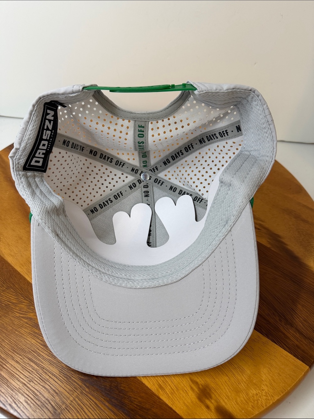 New Dad SZN Modern Performance Rope Hat, 6 Panel SnapBack, NWOT, Grey & Green - Picture 6 of 8